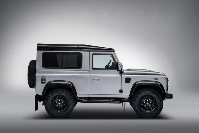 The final final edition - The Land Rover Defender 2,000,000